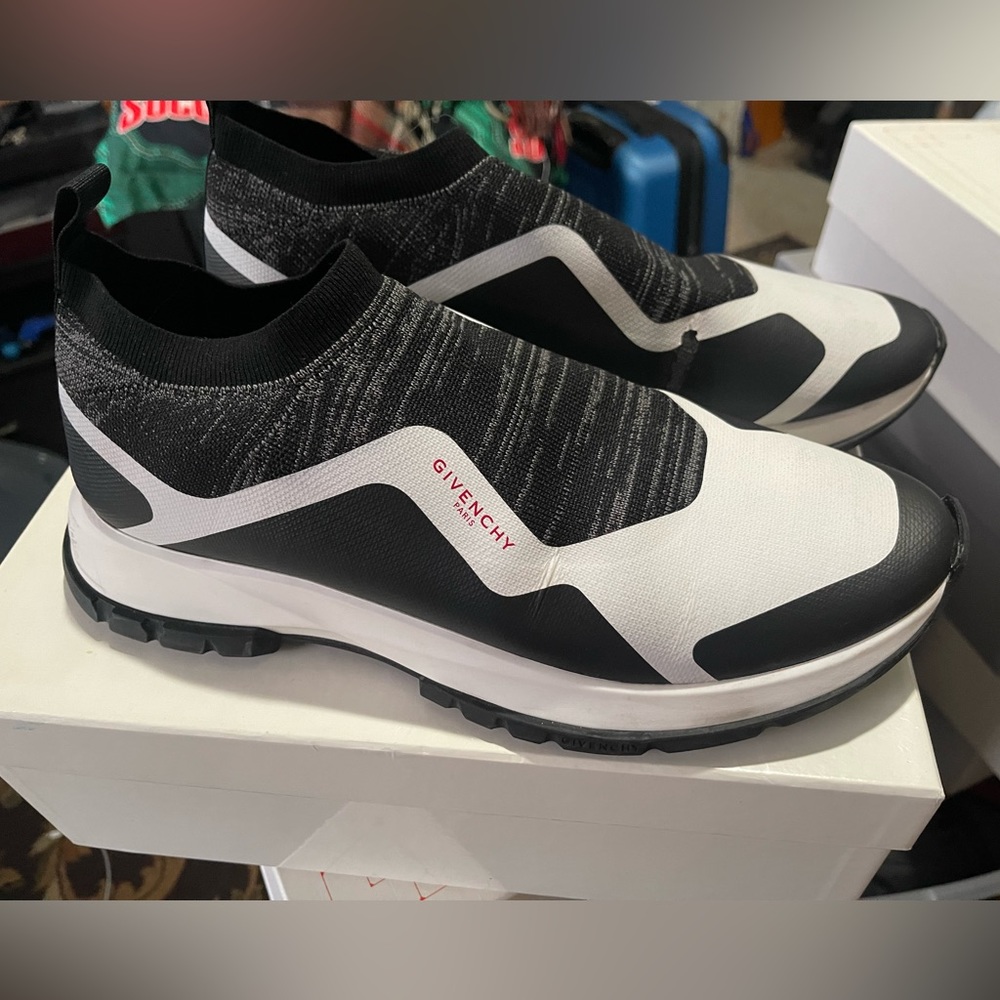 Givenchy Sprectre Sock Low Top Sneaker